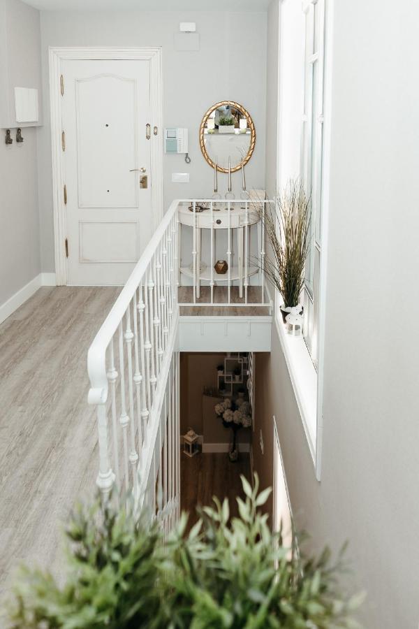 ログローニョDuplex En La Gran Viaアパートメント エクステリア 写真